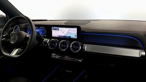 Mercedes EQB300 bild 3