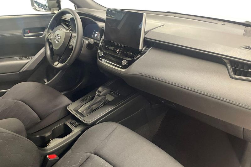 Toyota Corolla Cross bild 7