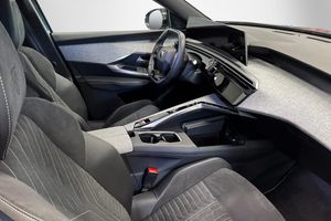 Peugeot e-5008 bild 4