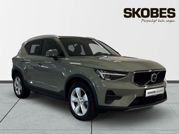 Volvo XC40 B4 FWD Bensin Core - 2025