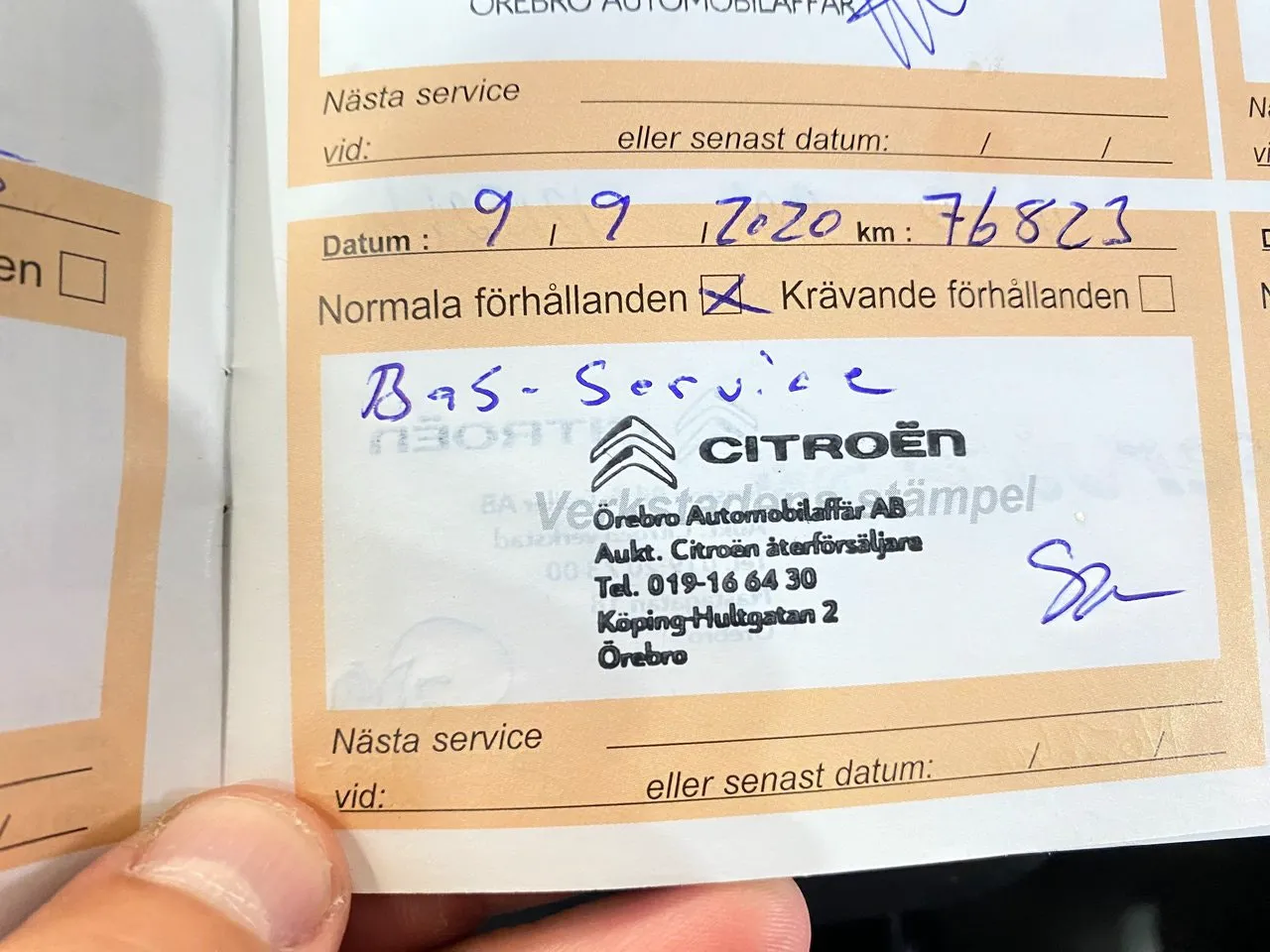 Vehicle image 20