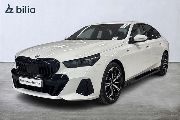 BMW 520 d xDrive Sedan M-Sport Pro | Drag | Värmare | H&K - 2024