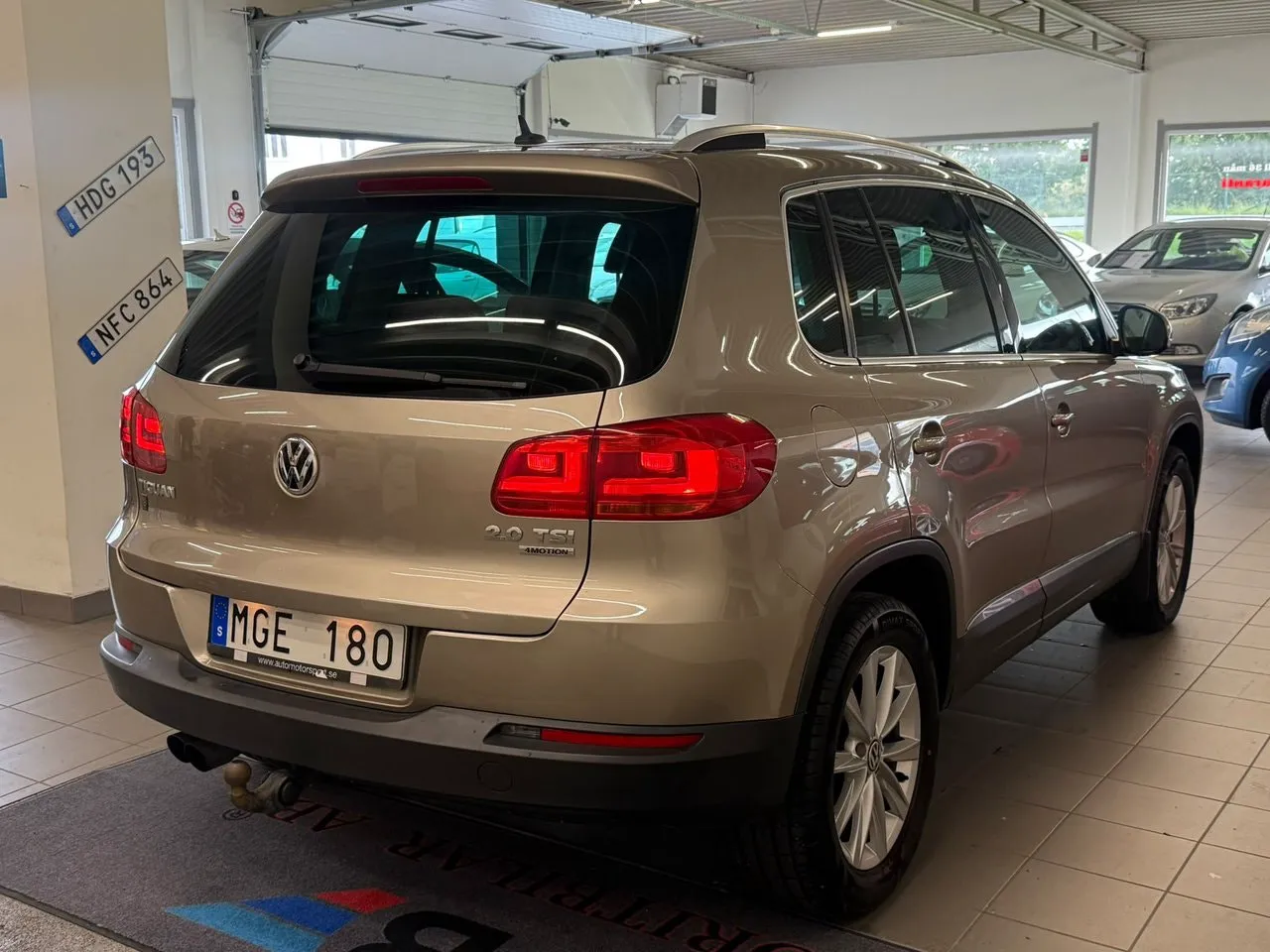 Vehicle image 13