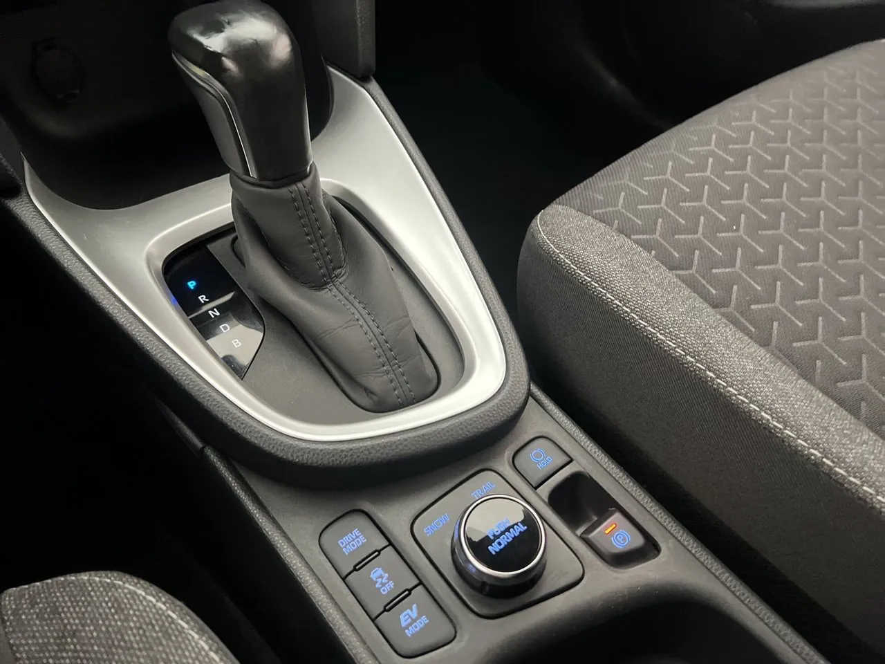 Vehicle image 20
