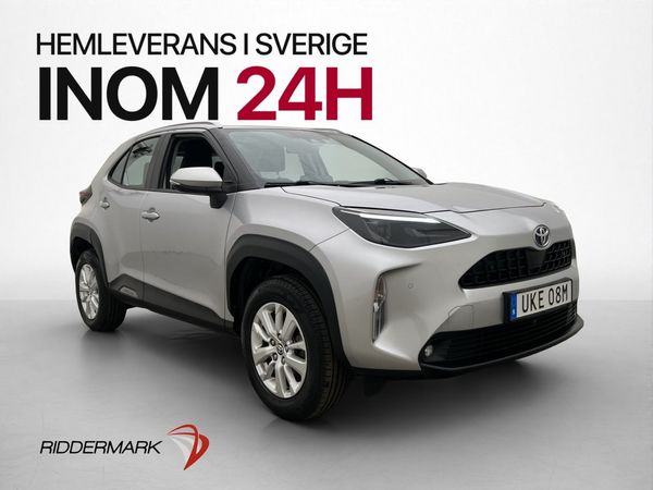 Toyota Yaris Cross Hybrid AWD Active Kamera P-Sensorer MOMS - 2022