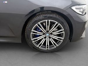 BMW 330 bild 29