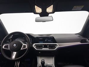 BMW 330 bild 14