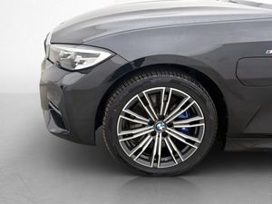 BMW 330 bild 32