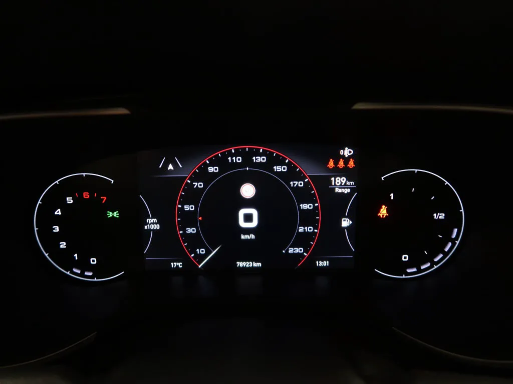 Vehicle image 23