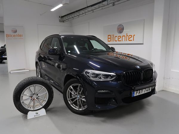 BMW X3 xDrive20d M Sport V-Däck ingår HUD-Drag-Värmare-Adaptiv - 2021