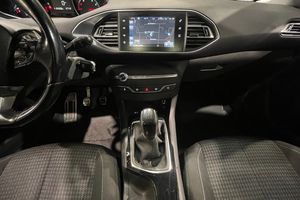 Peugeot 308 bild 12