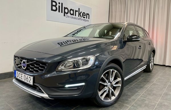 Volvo V60 Cross Country D4 AWD Geartronic Classic Pro Euro 6 190Hk / VOC / Navi - 2018