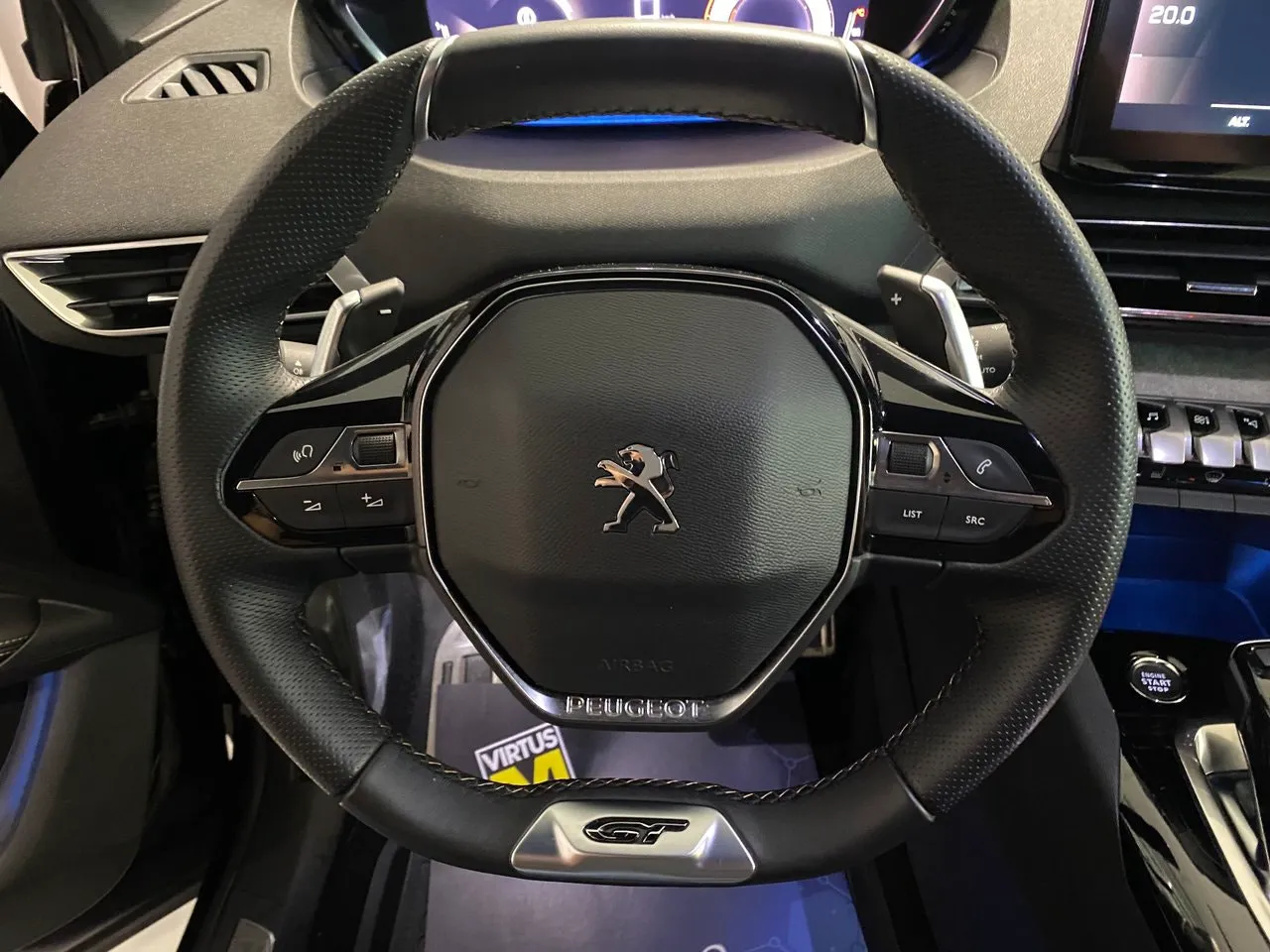Vehicle image 20
