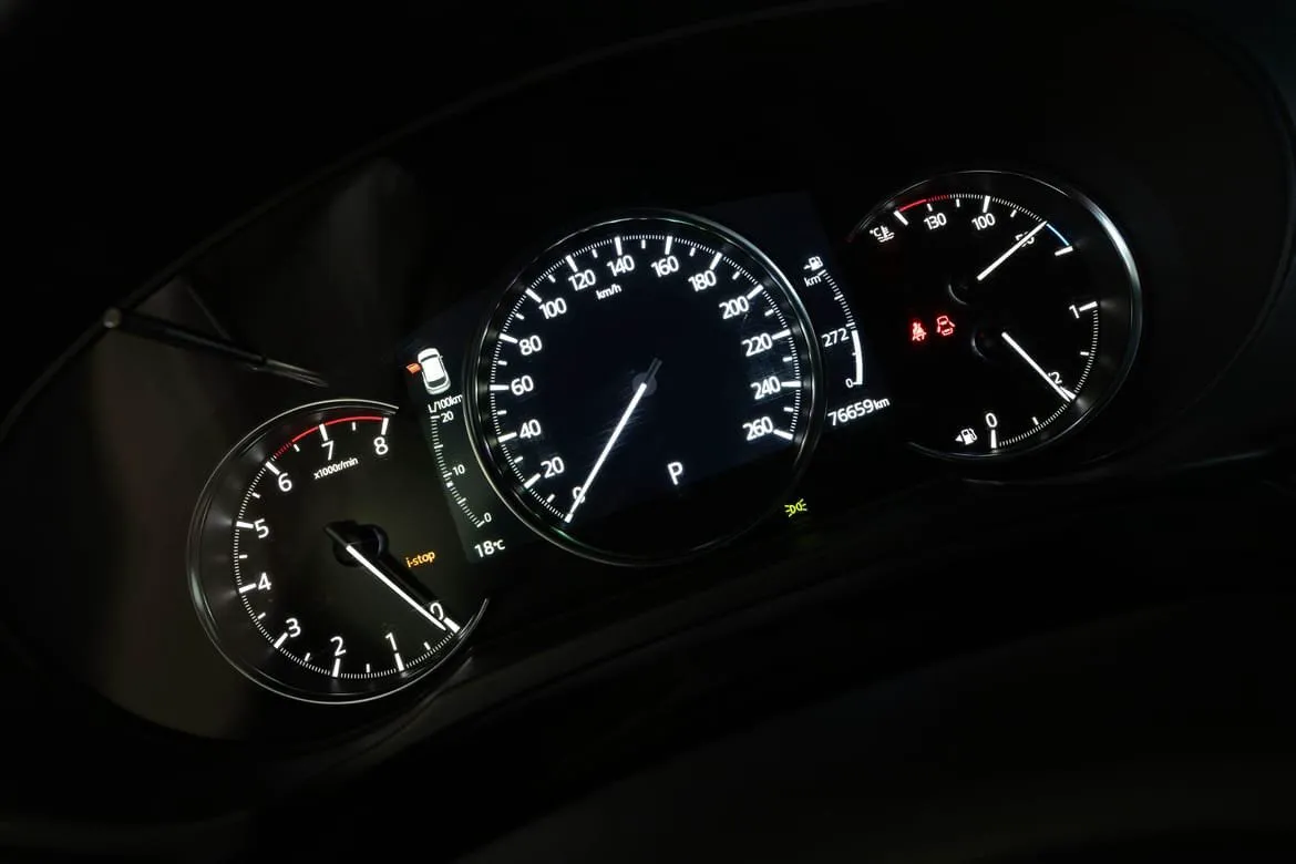 Vehicle image 18