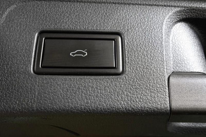 Volkswagen Passat bild 24