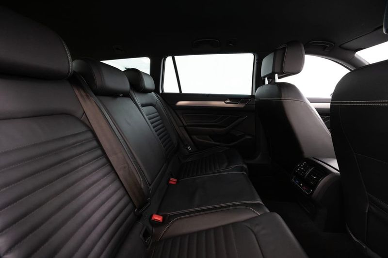 Volkswagen Passat bild 15