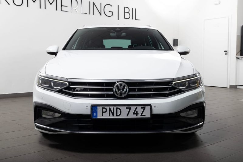 Volkswagen Passat bild 8