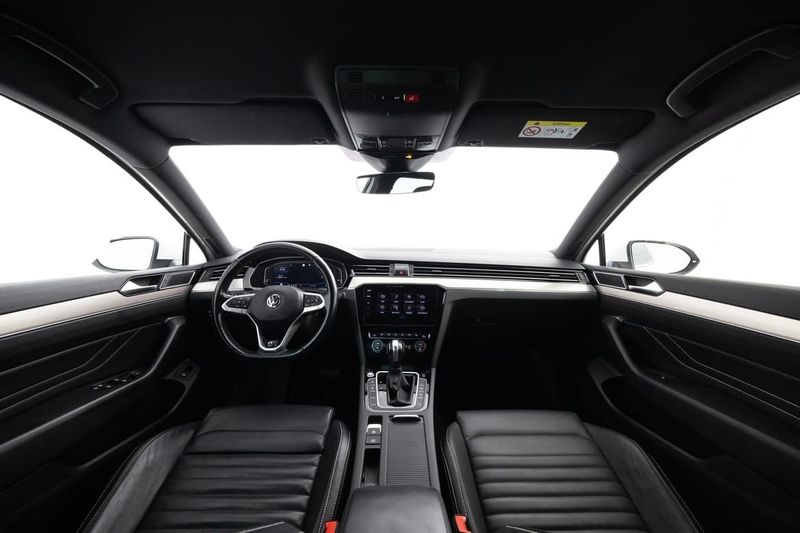 Volkswagen Passat bild 13