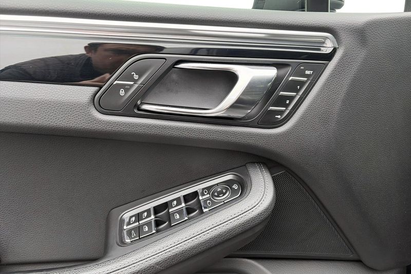 Porsche Macan bild 21