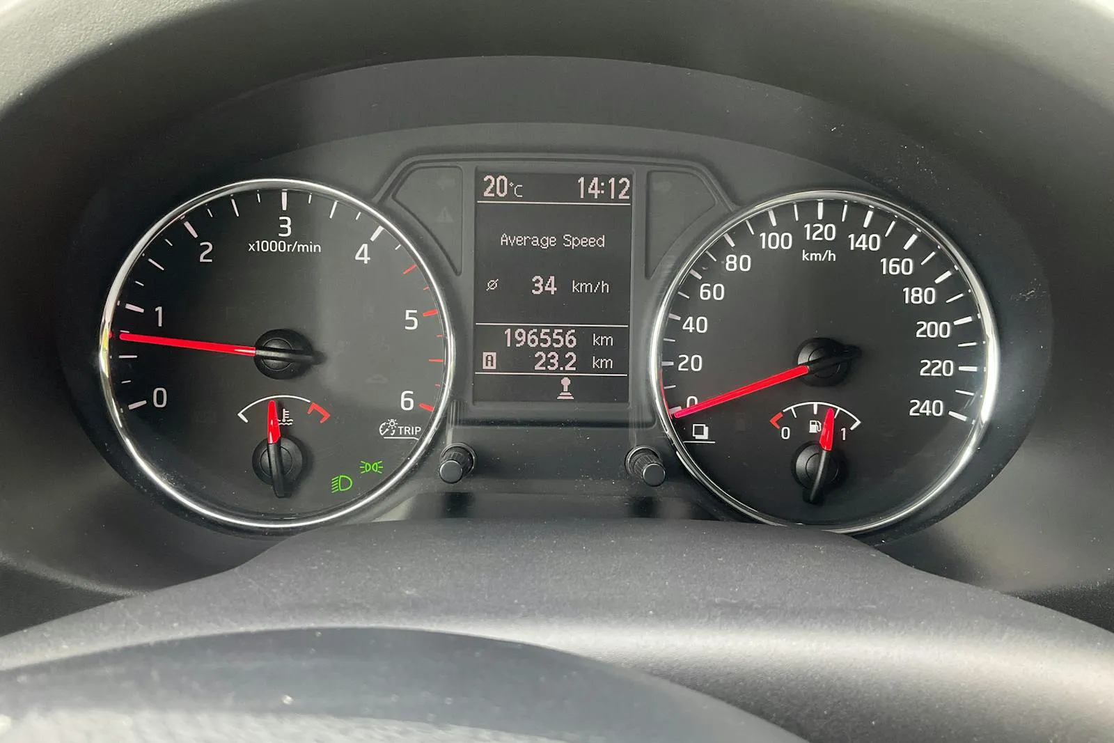 Vehicle image 9