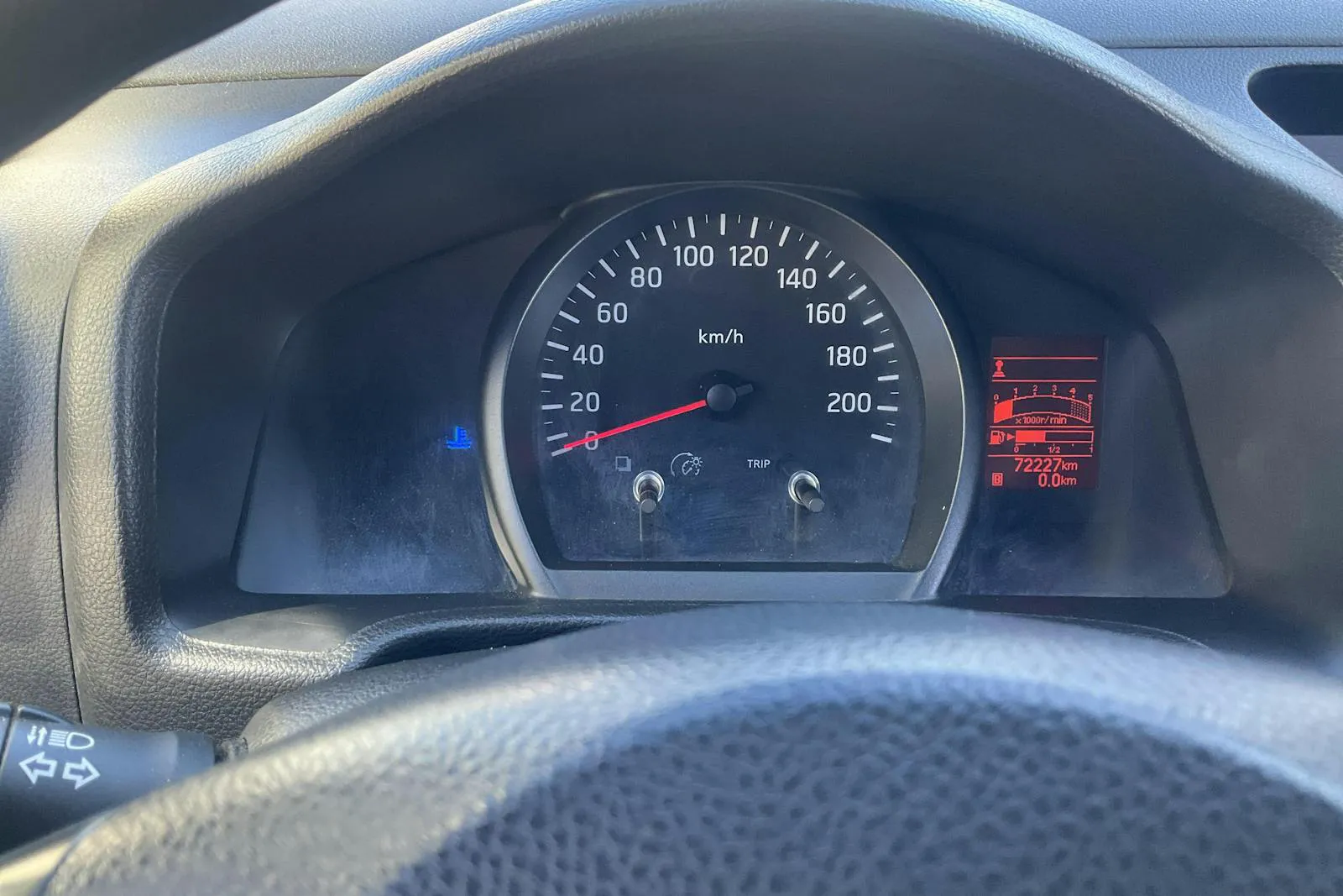 Vehicle image 8