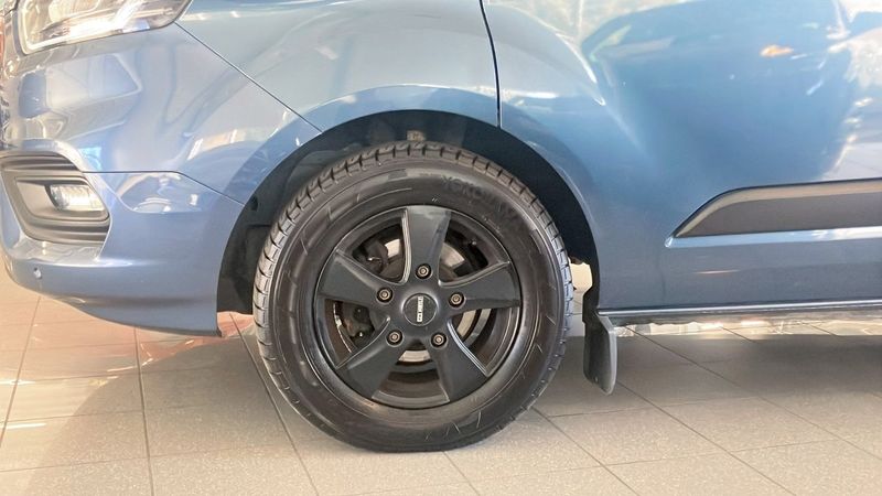 Ford Custom bild 6