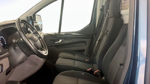Ford Custom bild 8