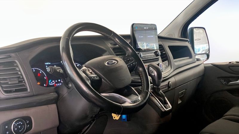 Ford Custom bild 10