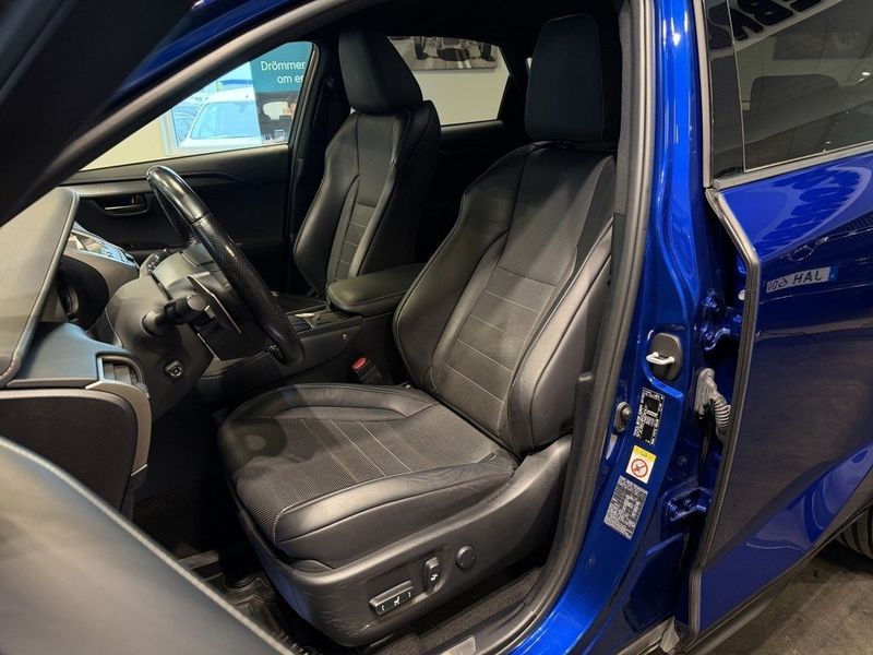 Lexus NX bild 10