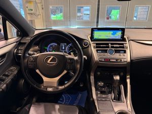 Lexus NX bild 8