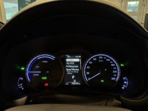 Lexus NX bild 11