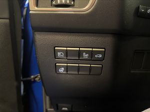 Lexus NX bild 16