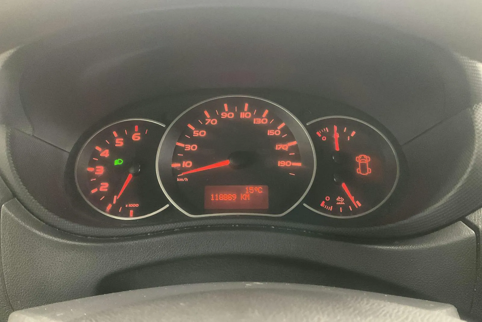 Vehicle image 9