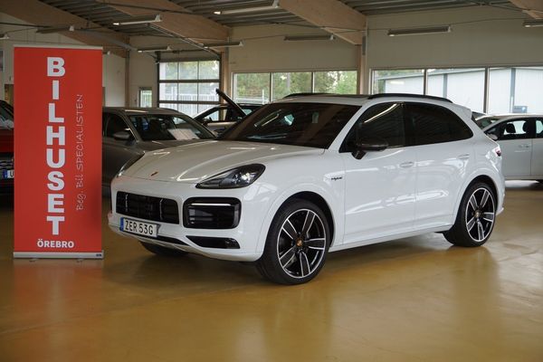Porsche Cayenne E-Hybrid Tip-tronic Exclusive Manifaktur Panorama Drag - 2023