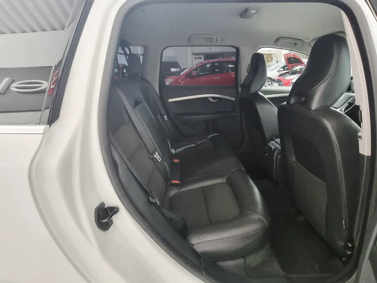 Vehicle image 20