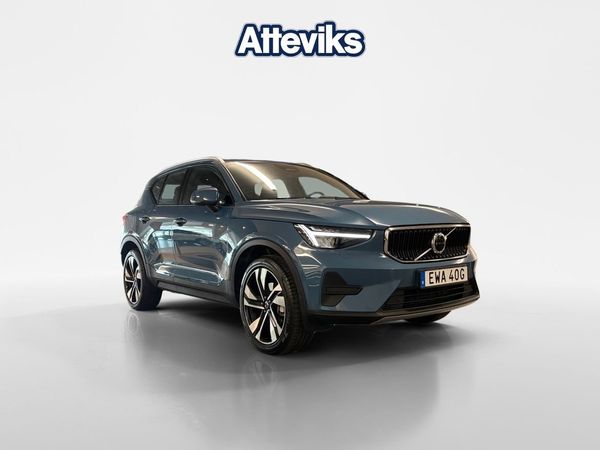 Volvo XC40 B4 CORE 197HK Kamera/Nav - 2024