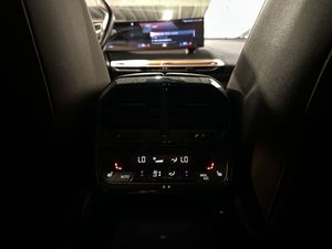 BMW iX bild 17