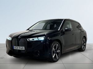 BMW iX bild 16