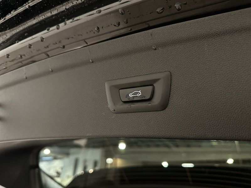 BMW iX bild 19