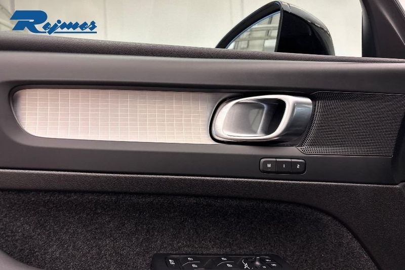 Volvo XC40 bild 24