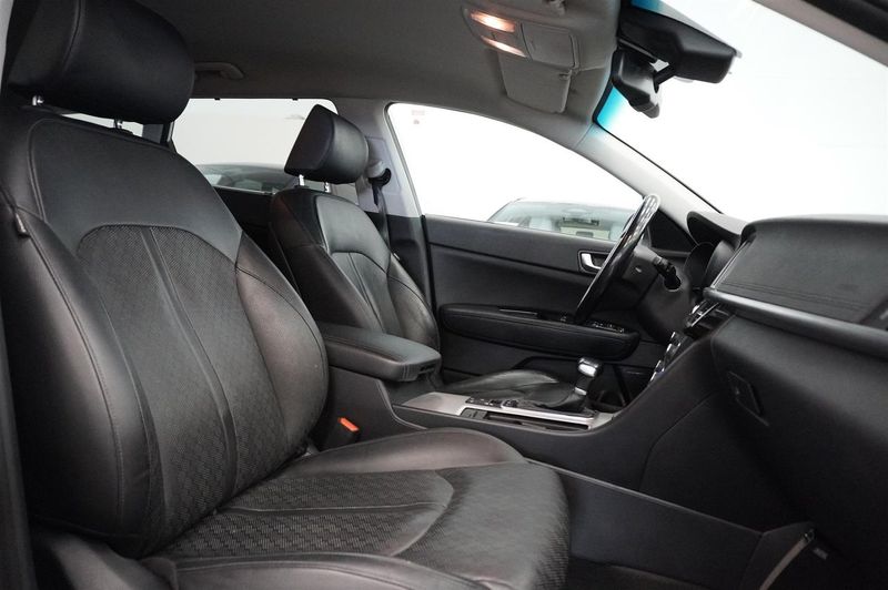 Kia Optima bild 5