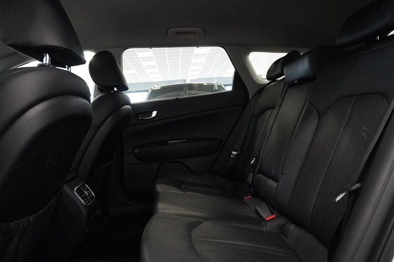 Kia Optima bild 15