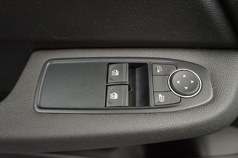Renault Clio bild 9
