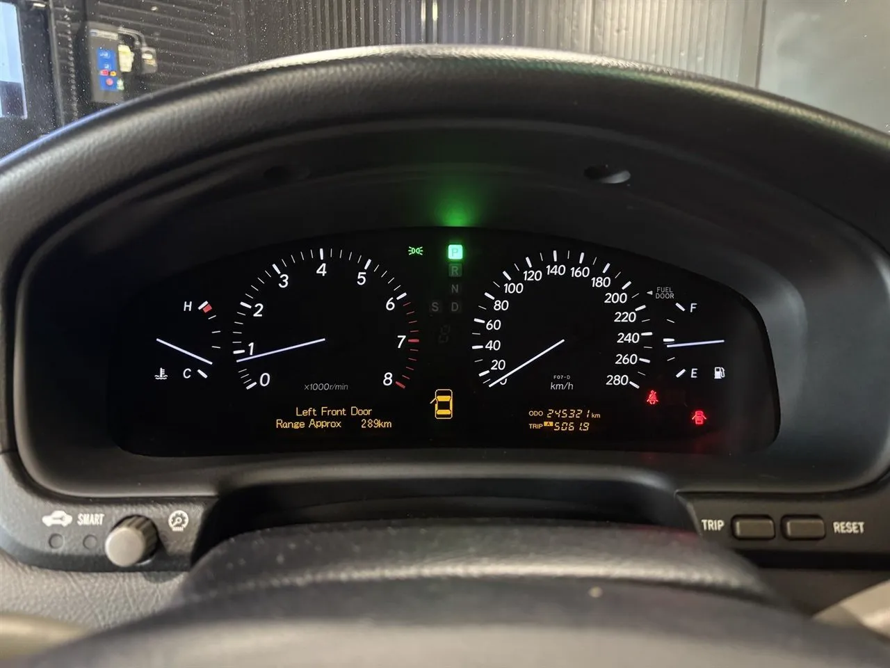 Vehicle image 8
