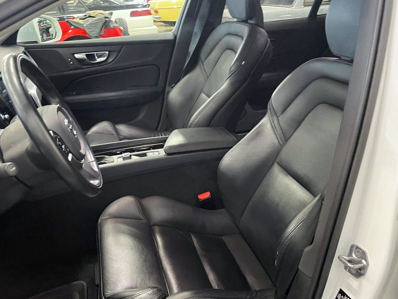 Volvo V60 bild 10
