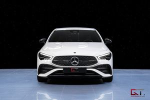 Mercedes CLA200 bild 3