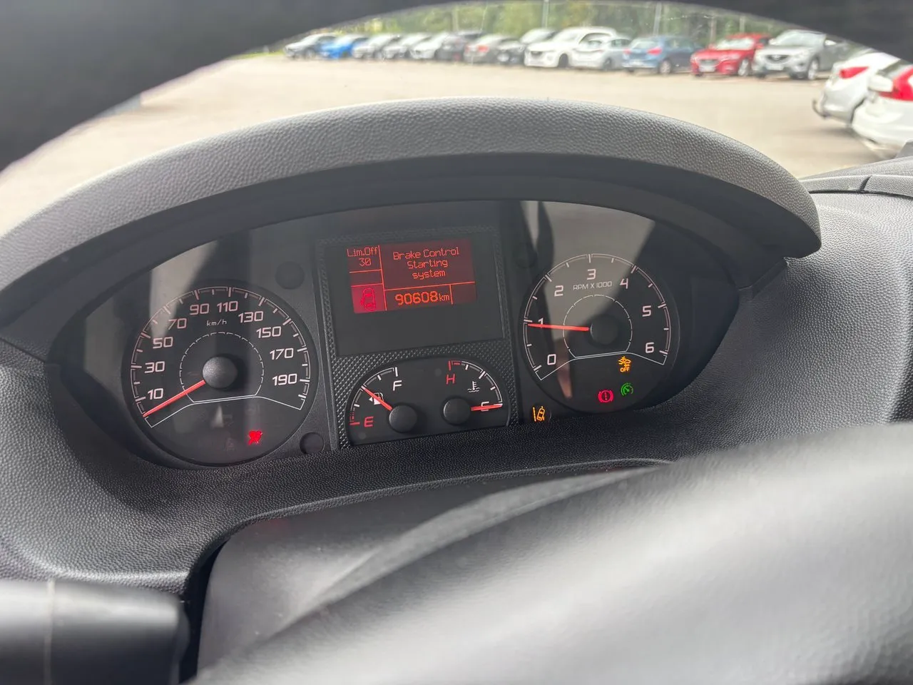 Vehicle image 16