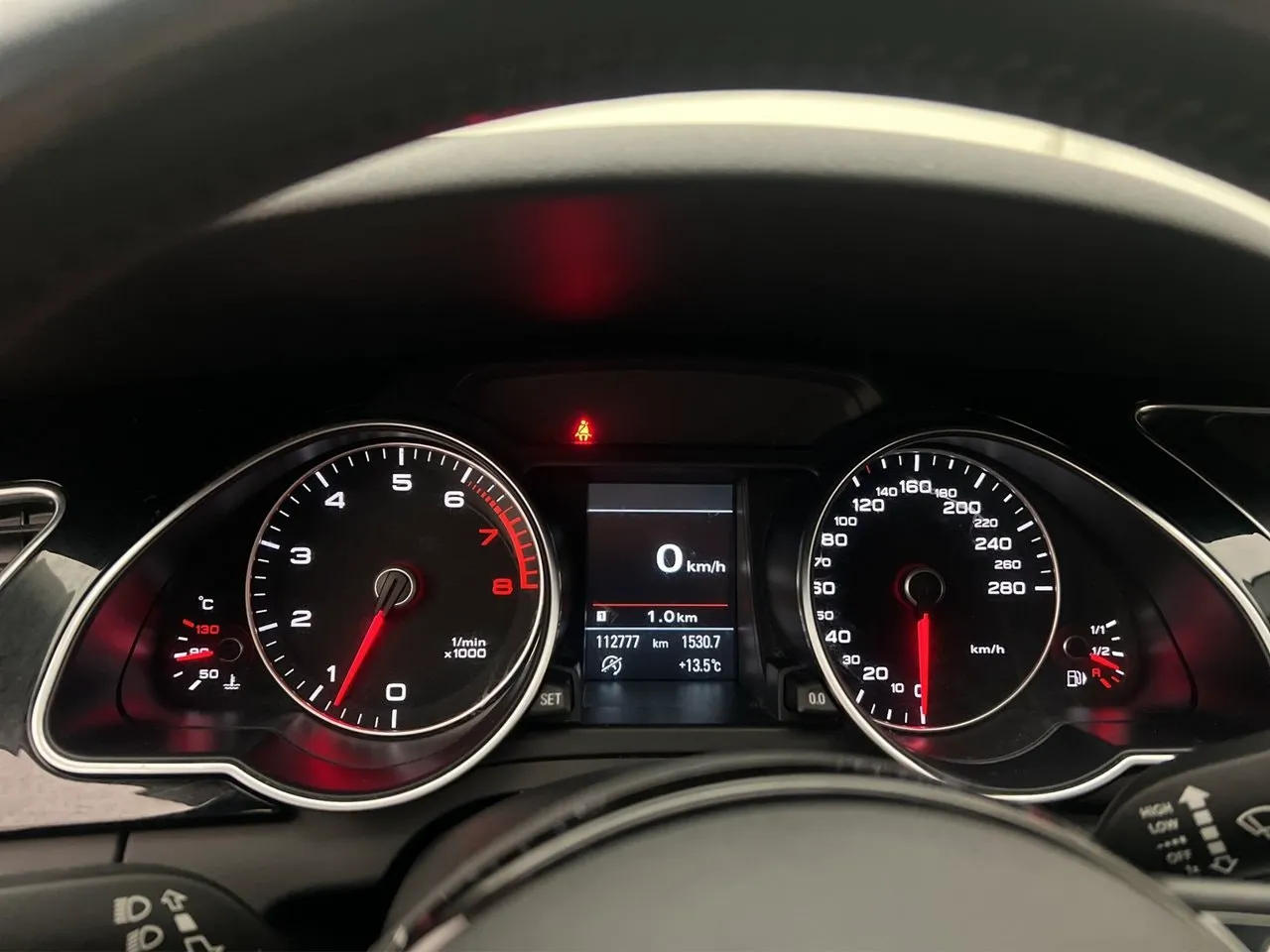 Vehicle image 14