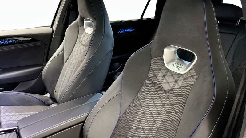 Volkswagen Passat bild 9