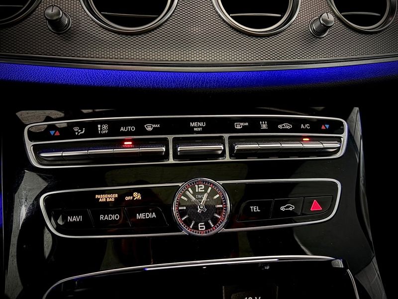 Mercedes E63 AMG bild 14